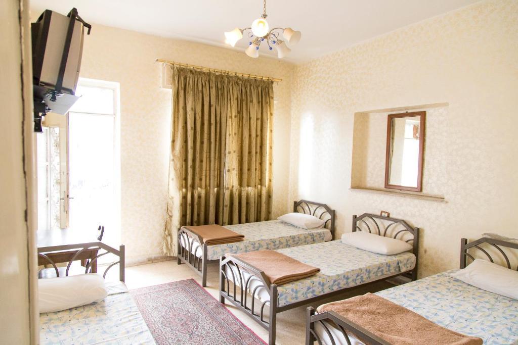 Sun Rise Hotel & Hostel & Tours 암만 외부 사진